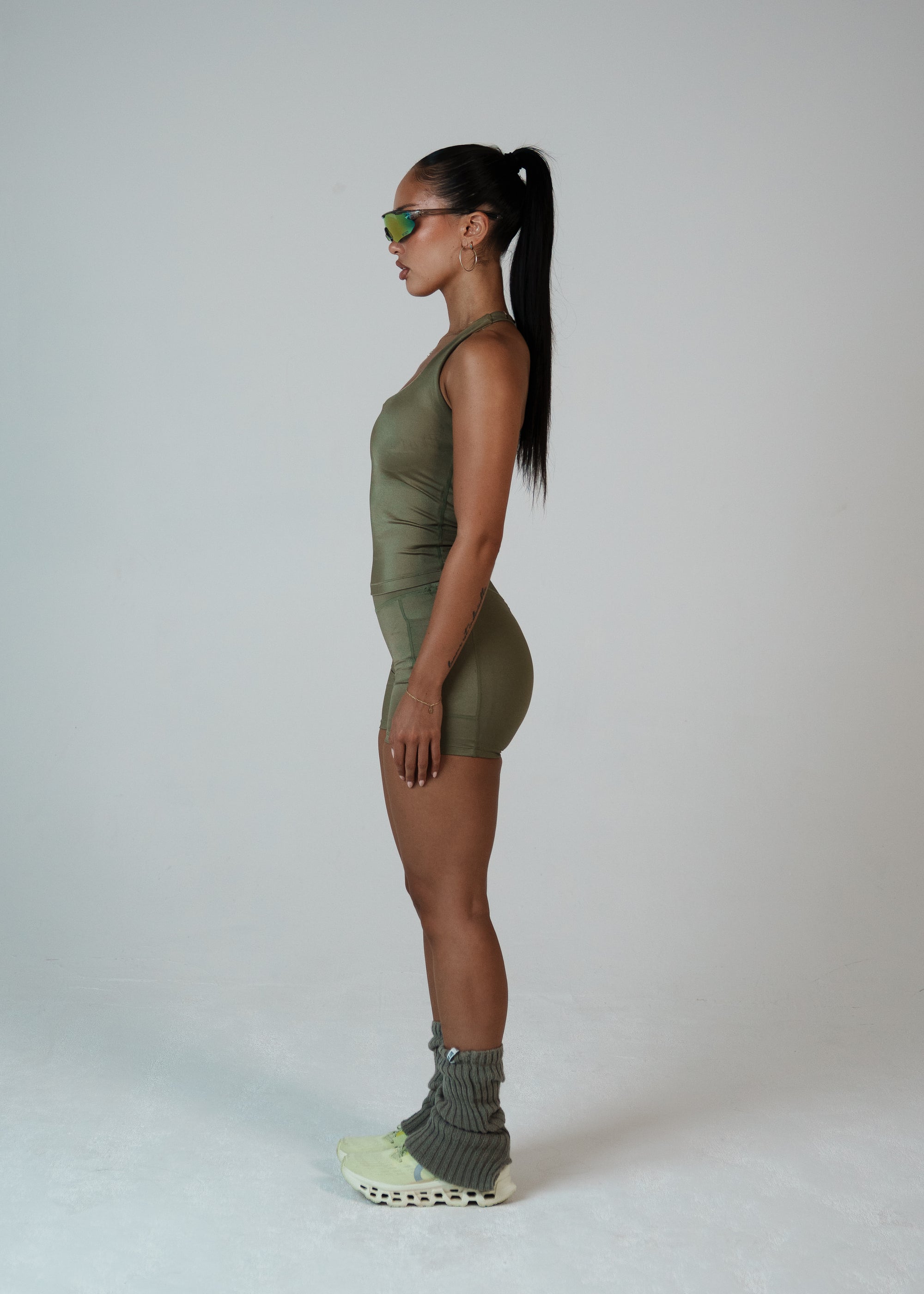 HIGH SHINE RACE SHORTS KHAKI