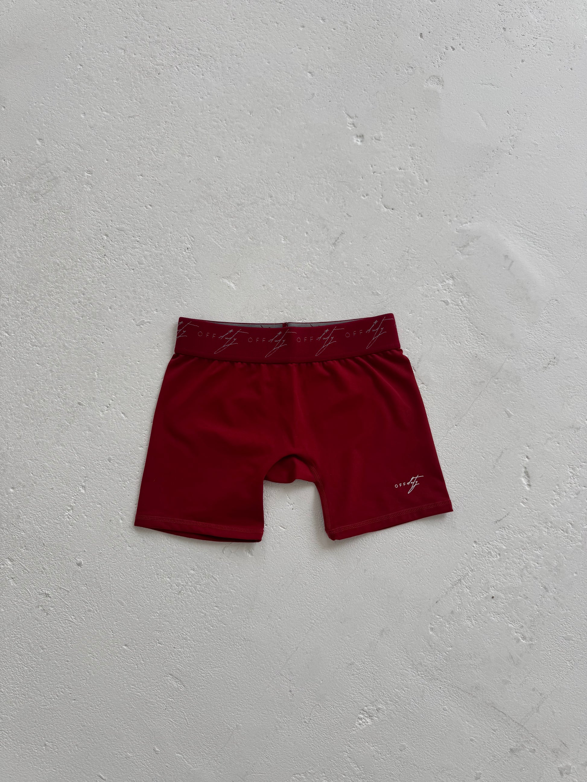 MARATHON SHORTS RED LINE
