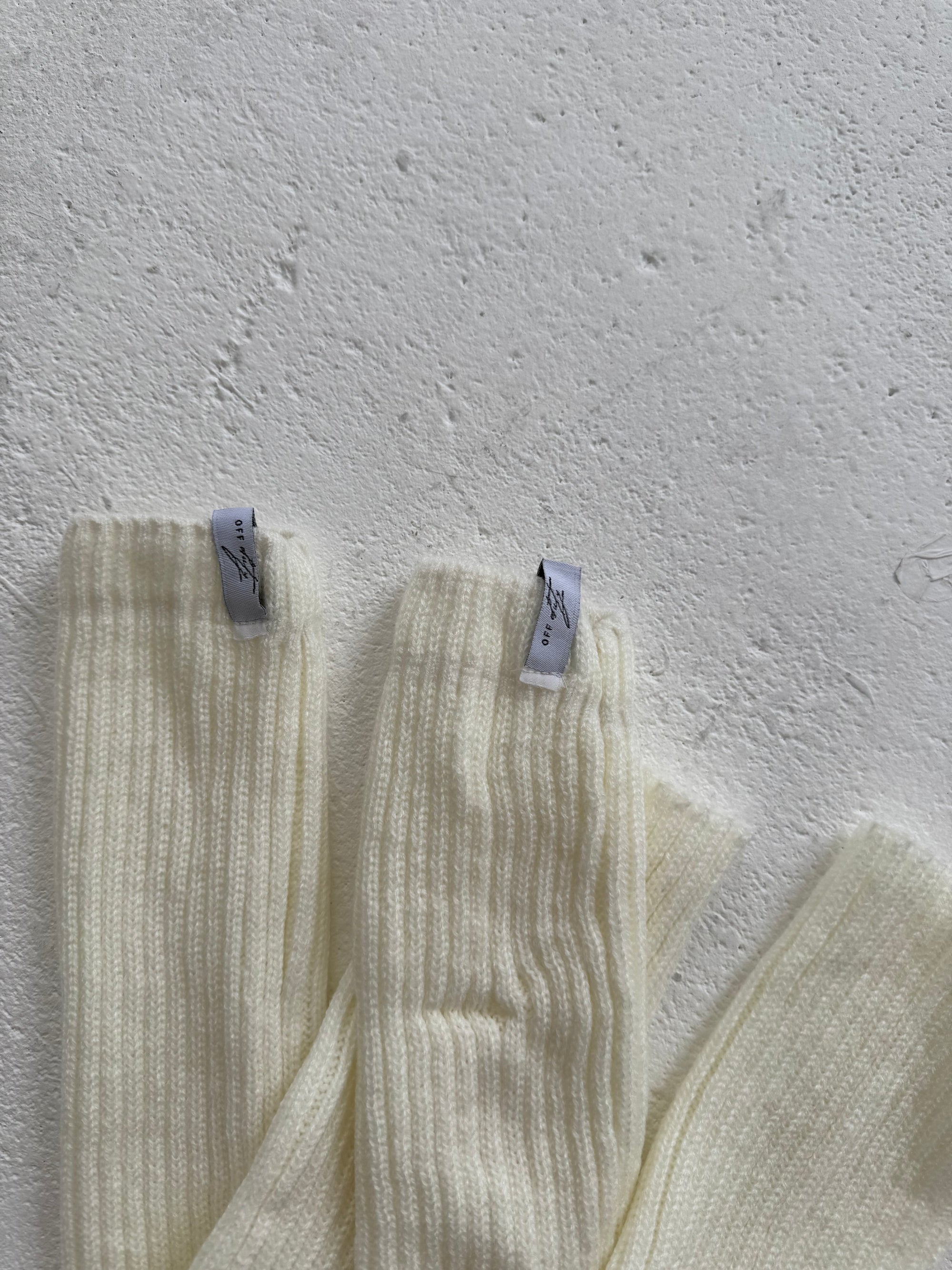 OFF DUTY signature leg warmers